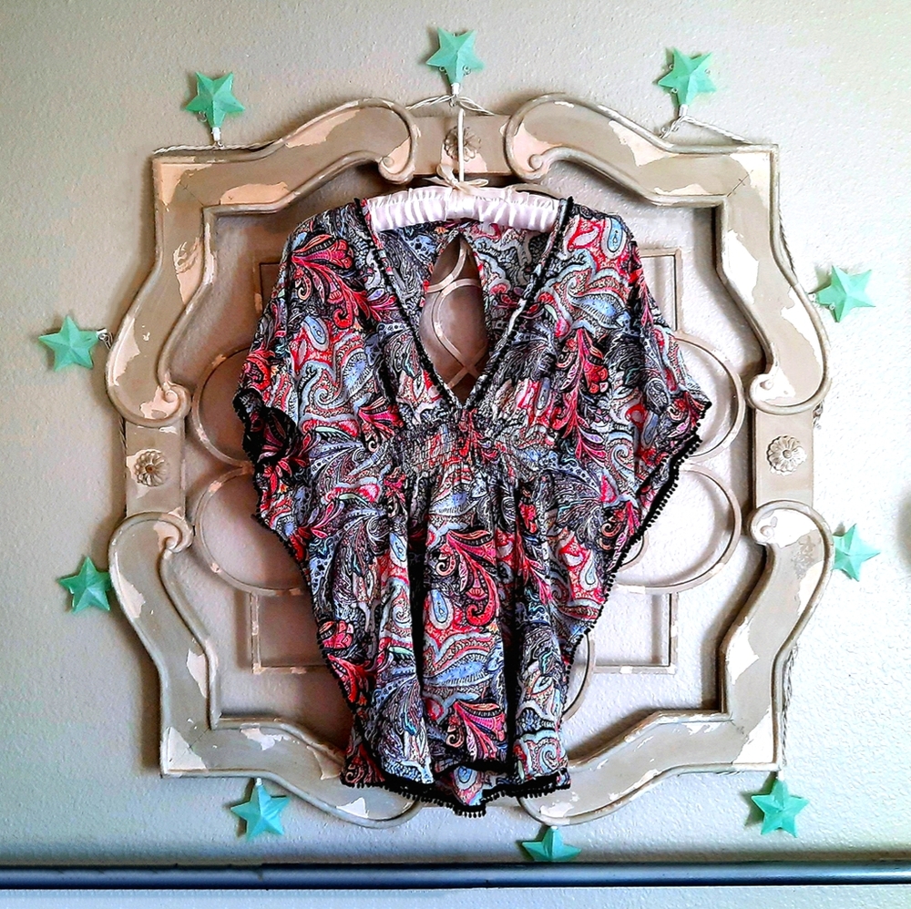 Victoria's Secret Plunge-Front Kaftan - XS Paisley